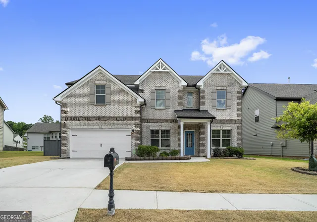 Photo 1 of Single family home for sale at 5673 Wyncreek Cir Sw, Atlanta, GA 30331 | MLS# 10834967 | Listing updated on 2026-09-11