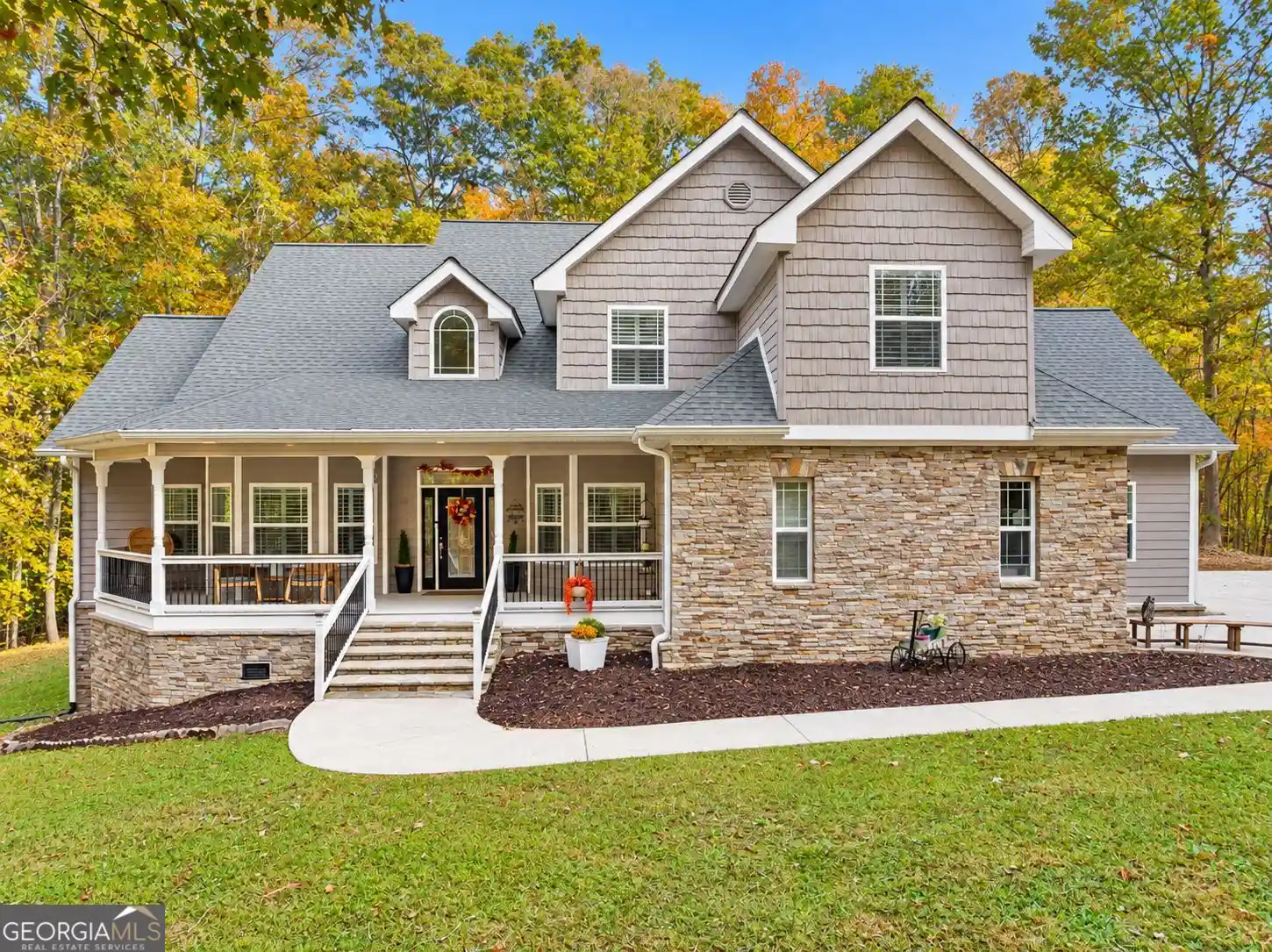 Single family home for sale at 136 Timber Ln, Cleveland, GA 30528 | MLS# 10882018