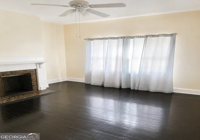 Photo 14 of Single family home for sale at 1382 Sylvan Rd Sw, Atlanta, GA 30310 | MLS# 10808844 | Listing updated on 2026-08-03