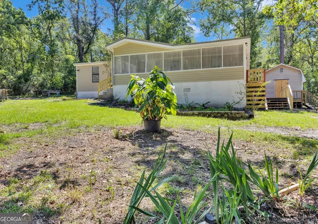 3rd image of 5018 Banksly Cir, Valdosta, GA 31605 | MLS# 10765514