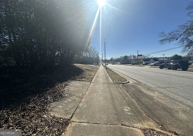 Photo 4 of Land for sale at 921 N Jefferson St, Milledgeville, GA 31061 | MLS# 10679152 | Listing updated on 2026-08-24