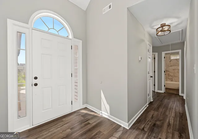 Photo 2 of Single family home for sale at 7650 Summit Trl, Riverdale, GA 30274 | MLS# 10821075 | Listing updated on 2026-09-09