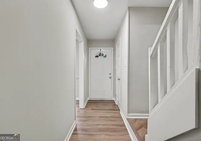 Photo 4 of Townhouse for sale at 637 Hunting Creek Ln Se, Conyers, GA 30013 | MLS# 10827036 | Listing updated on 2026-09-19
