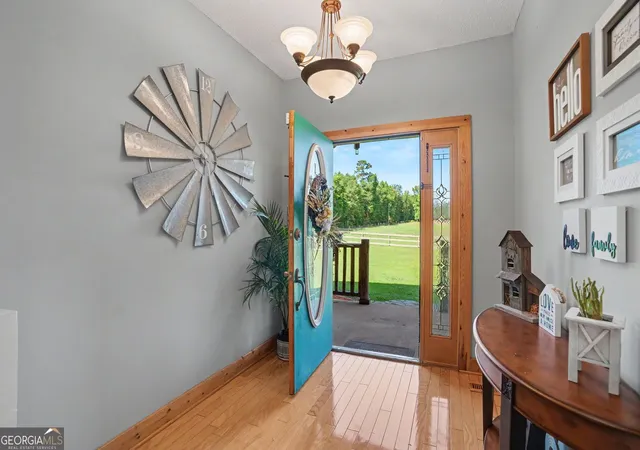 Photo 4 of Single family home for sale at 720 Old Dixie Hwy S, Springfield, GA 31329 | MLS# 10783501 | Listing updated on 2026-09-11