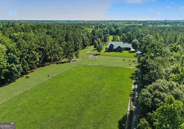 Photo 60 of Single family home for sale at 720 Old Dixie Hwy S, Springfield, GA 31329 | MLS# 10783501 | Listing updated on 2026-09-11