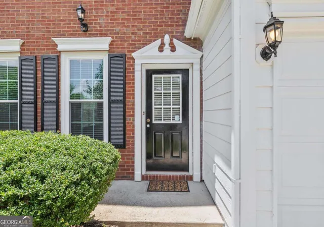 Homes for sale in Johns Creek, GA | 490 Chippenham Ct, Johns Creek, GA 30005 | MLS# 10796389