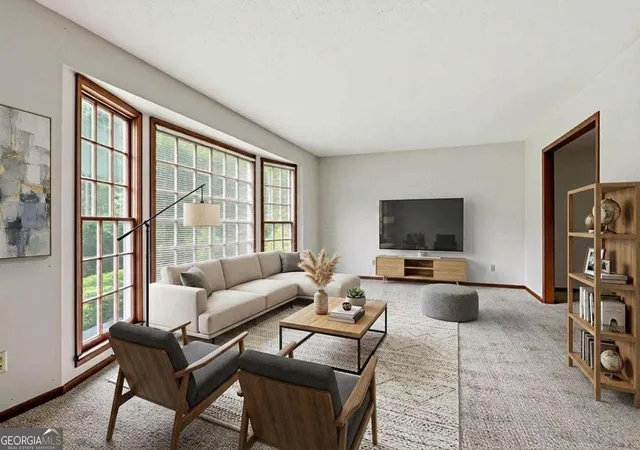 Photo 3 of Single family home for sale at 3021 Wendwood Dr, Marietta, GA 30062 | MLS# 10812395 | Listing updated on 2026-10-16