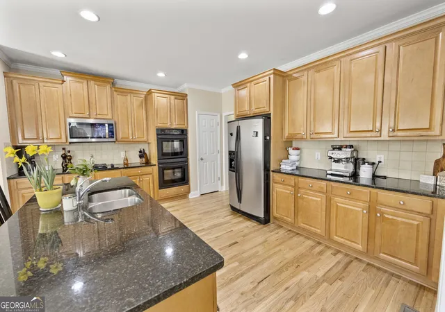 Photo 4 of Single family home for sale at 5213 Millwood Dr, Canton, GA 30114 | MLS# 10781867 | Listing updated on 2026-09-17