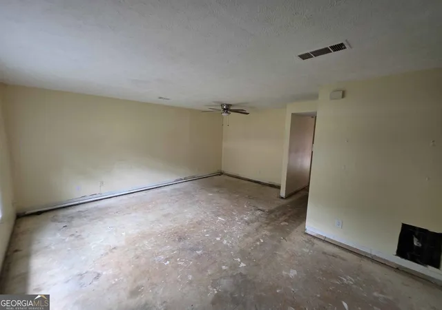 Photo 3 of Condo for sale at 1939 Whitehall Forest Ct Se, Atlanta, GA 30316 | MLS# 10699269 | Listing updated on 2026-09-24