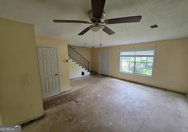 Photo 4 of Condo for sale at 1939 Whitehall Forest Ct Se, Atlanta, GA 30316 | MLS# 10699269 | Listing updated on 2026-09-24