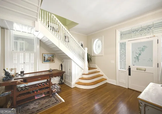 Photo 2 of Single family home for sale at 2532 Vineville Ave, Macon, GA 31204 | MLS# 10834999 | Listing updated on 2026-09-12