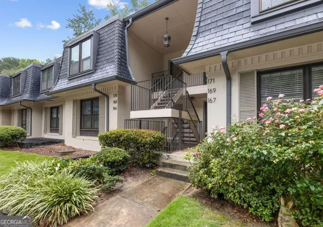 Photo 1 of Condo for sale at 167 Maribeau Sq #167, Atlanta, GA 30327 | MLS# 10815971 | Listing updated on 2026-08-13