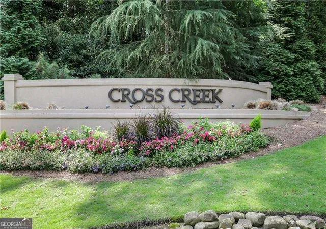 Photo 2 of Condo for sale at 167 Maribeau Sq #167, Atlanta, GA 30327 | MLS# 10815971 | Listing updated on 2026-08-13