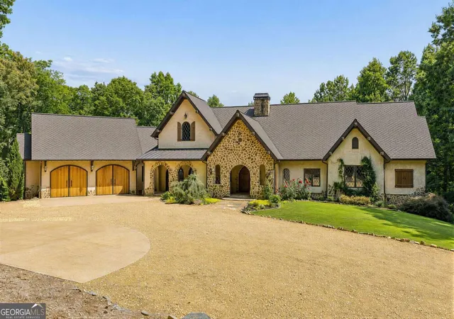 Photo 2 of Mansion for sale at 175 Tumlin Path, Acworth, GA 30101 | MLS# 10802162 | Listing updated on 2026-08-13