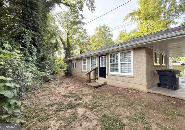 9th image of 1743 Carter Cir, Atlanta, GA 30344 | MLS# 10829210