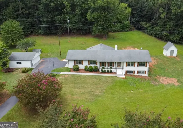 2nd image of 1125 Crumbley Rd, Mcdonough, GA 30252 | MLS# 10805202