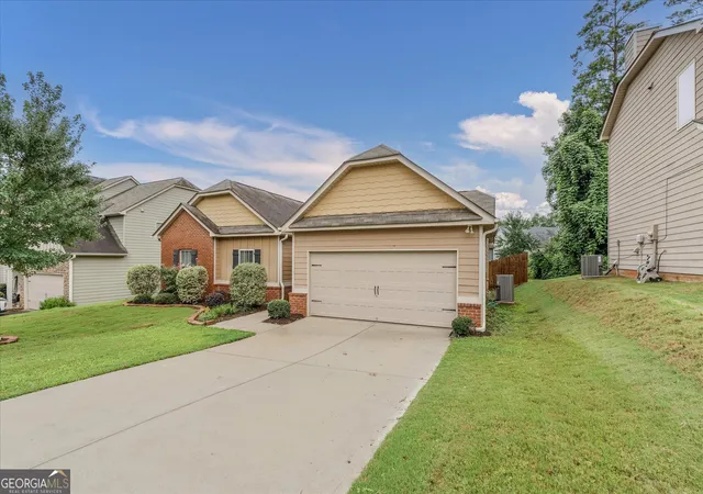 Photo 4 of Single family home for sale at 2559 Grayton Loop, Villa Rica, GA 30180 | MLS# 10807766 | Listing updated on 2026-09-13