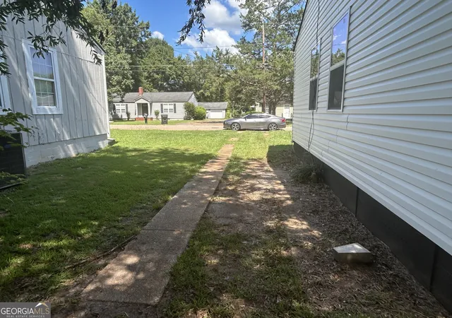 3rd image of 411 Chamlee Dr, Fort Valley, GA 31030 | MLS# 10814827