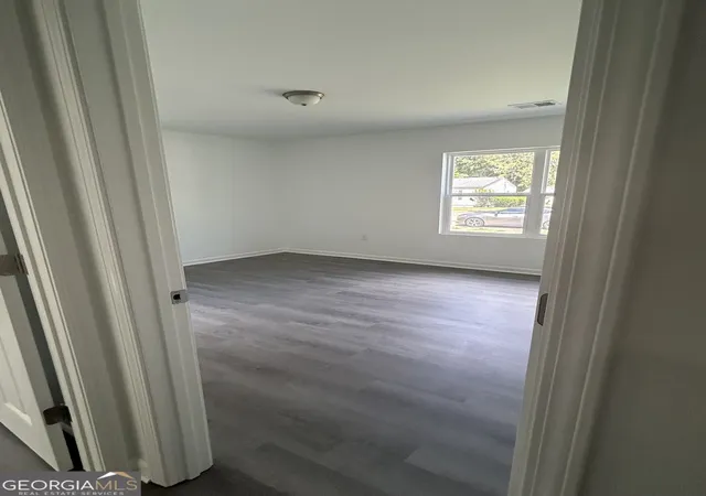 4th image of 411 Chamlee Dr, Fort Valley, GA 31030 | MLS# 10814827