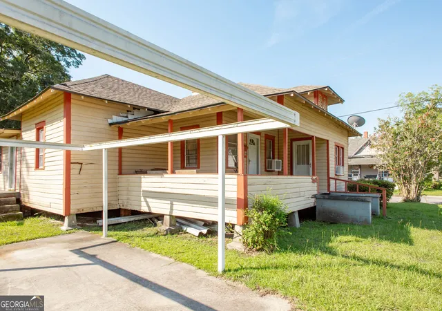 Homes for sale in Waycross, GA | 1309 Lee Ave, Waycross, GA 31503 | MLS# 10797879