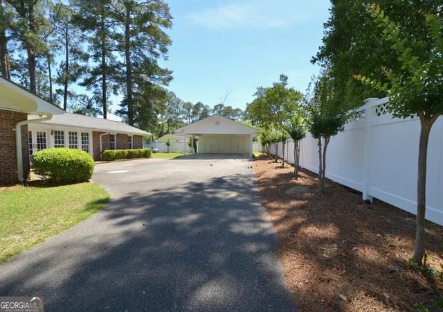 5th image of 122 Delacy St, Eastman, GA 31023 | MLS# 10703506