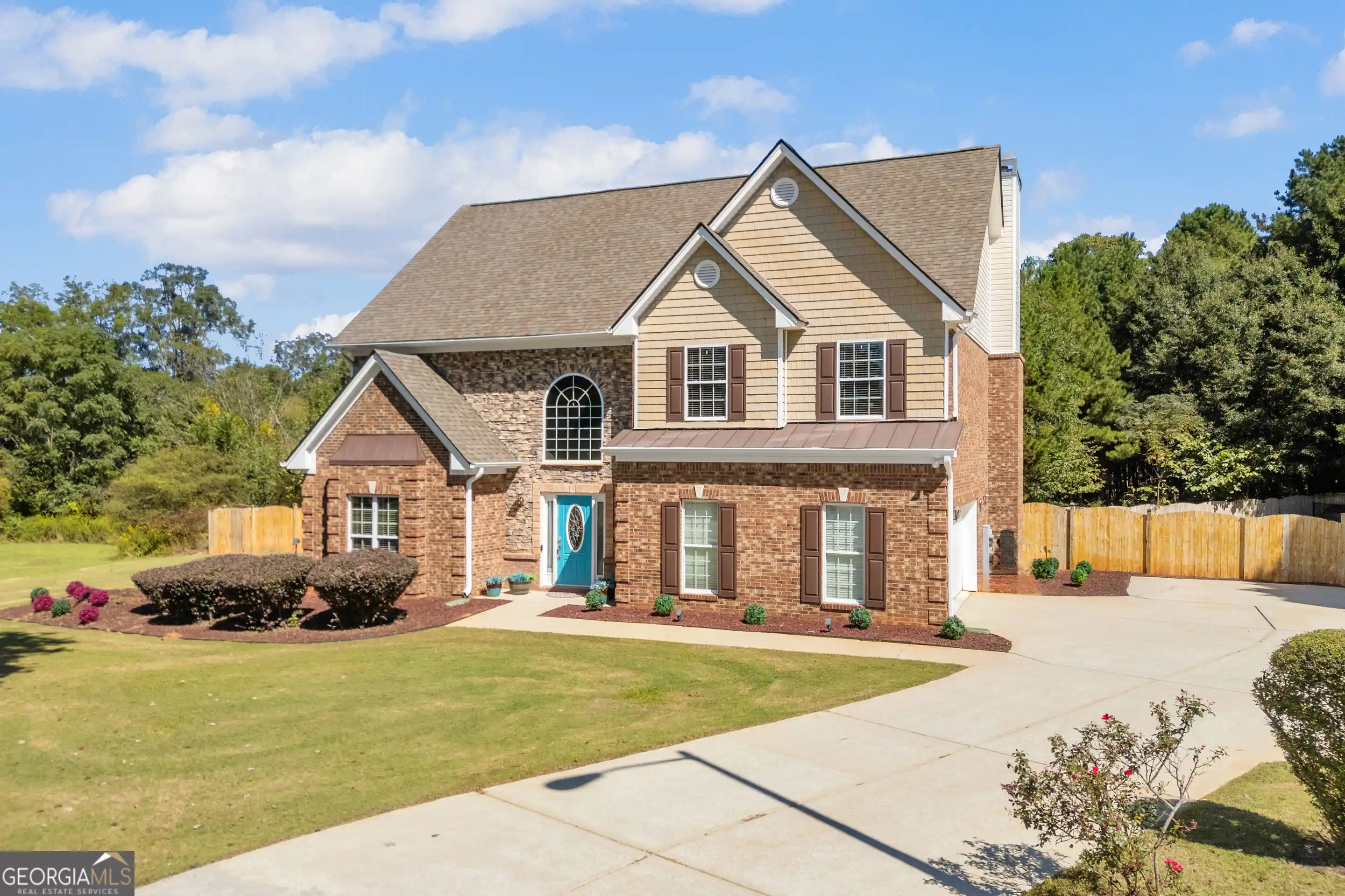 Photo 1 of Single family home for sale at 1060 Solitaire Ct, Bogart, GA 30622 | MLS# 10856632 | Listing updated on 2026-10-15