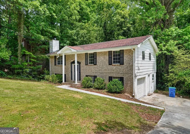 Photo 2 of Single family home for sale at 5770 Deerfield Trl, Atlanta, GA 30349 | MLS# 10763245 | Listing updated on 2026-10-09