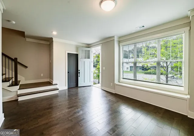 Photo 3 of Townhouse for sale at 3176 Kincaid Dr, Decatur, GA 30033 | MLS# 10800539 | Listing updated on 2026-07-21