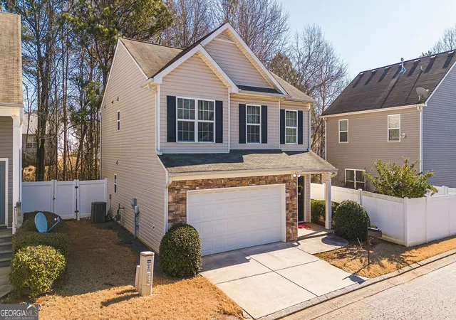 1st image of 617 Arrowhead Dr, Dallas, GA 30132 | MLS# 10756371