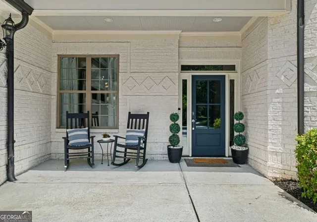 Photo 3 of Single family home for sale at 2601 Stoland Dr Ne, Brookhaven, GA 30319 | MLS# 10807254 | Listing updated on 2026-09-23