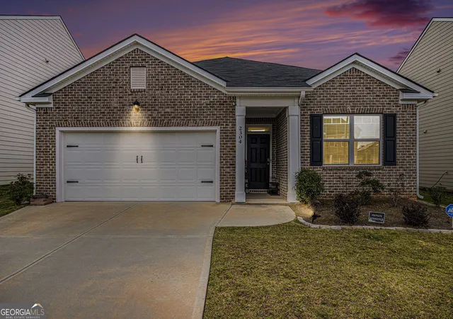 Photo 2 of Sale Pending at 2304 Pelham Pass, Dacula, GA 30019 | MLS# 10782984 | Listing updated on 2026-09-18