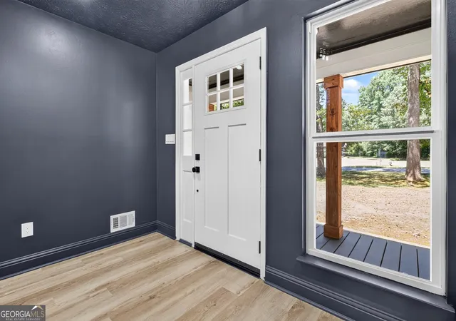Photo 2 of Single family home for sale at 135 Springhouse Ln, Fayetteville, GA 30214 | MLS# 10832921 | Listing updated on 2026-09-08