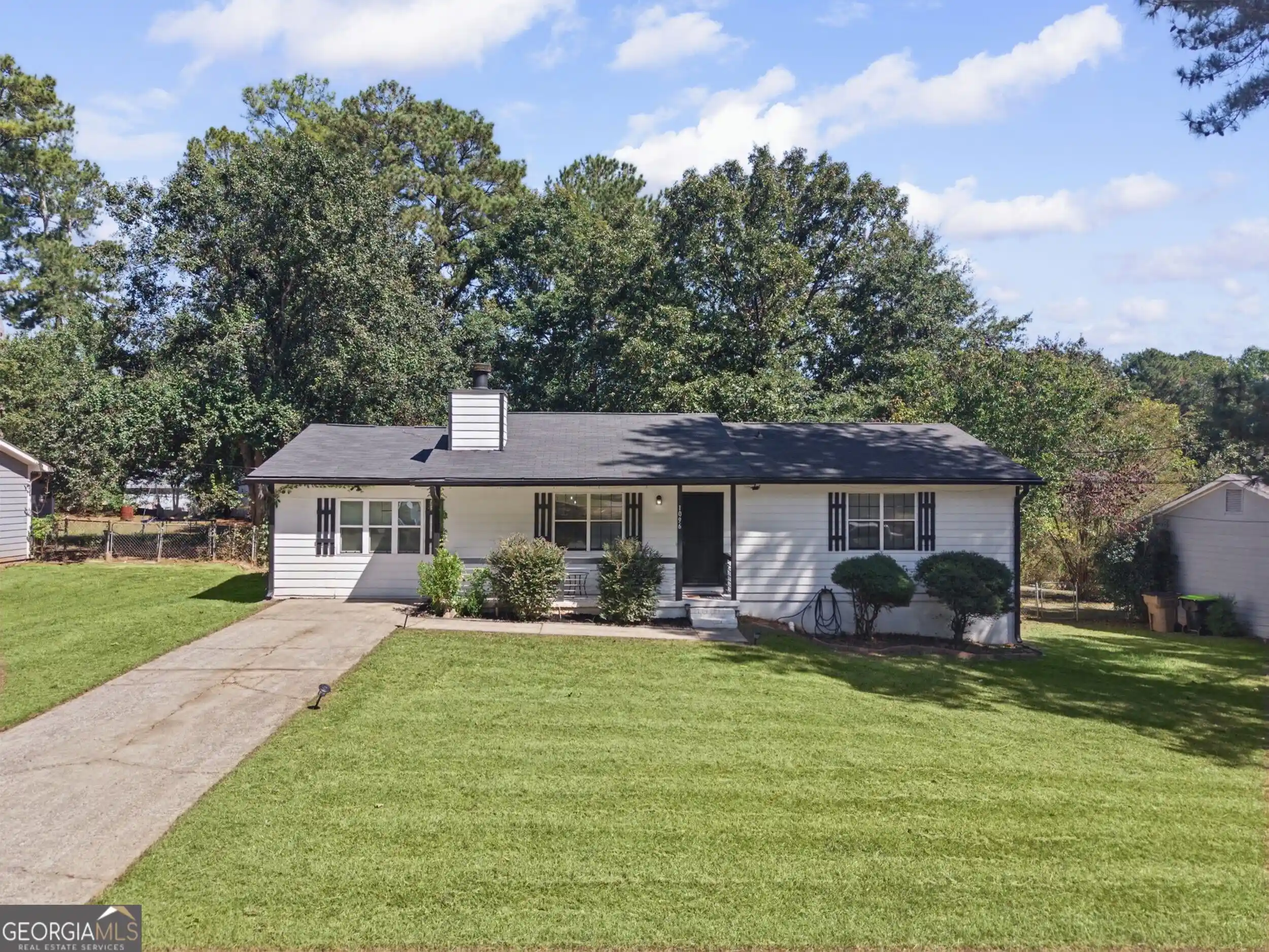 Photo 1 of Single family home for sale at 1096 Greendale Ln, Jonesboro, GA 30238 | MLS# 10866457 | Listing updated on 2026-10-24