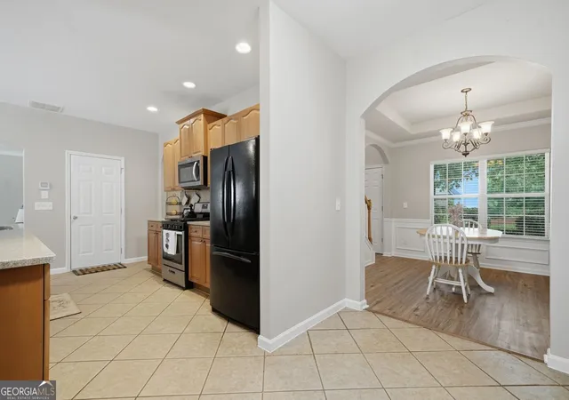 Photo 4 of Single family home for sale at 6605 Flagstone Ct, Cumming, GA 30028 | MLS# 10783643 | Listing updated on 2026-09-15