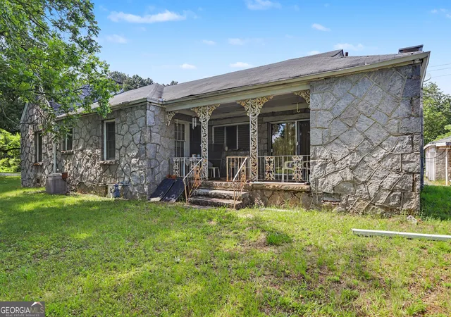 2nd image of 3590 Klondike Rd, Lithonia, GA 30038 | MLS# 10777425