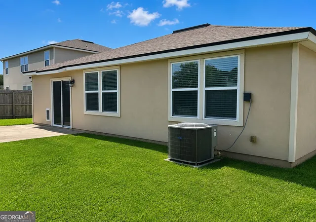 2nd image of 202 Cedar Breeze Dr, Kingsland, GA 31548 | MLS# 10830831