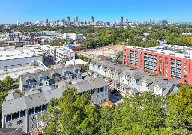 Photo 4 of Sale Pending at 980 SE Memorial, Atlanta, GA 30316 | MLS# 10791043 | Listing updated on 2026-09-09