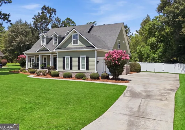Photo 3 of Single family home for sale at 335 Myrtle Crossing Dr, Statesboro, GA 30458 | MLS# 10824386 | Listing updated on 2026-09-15