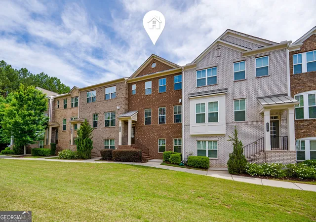 2nd image of 620 Sunset Park Dr, Suwanee, GA 30024 | MLS# 10774634