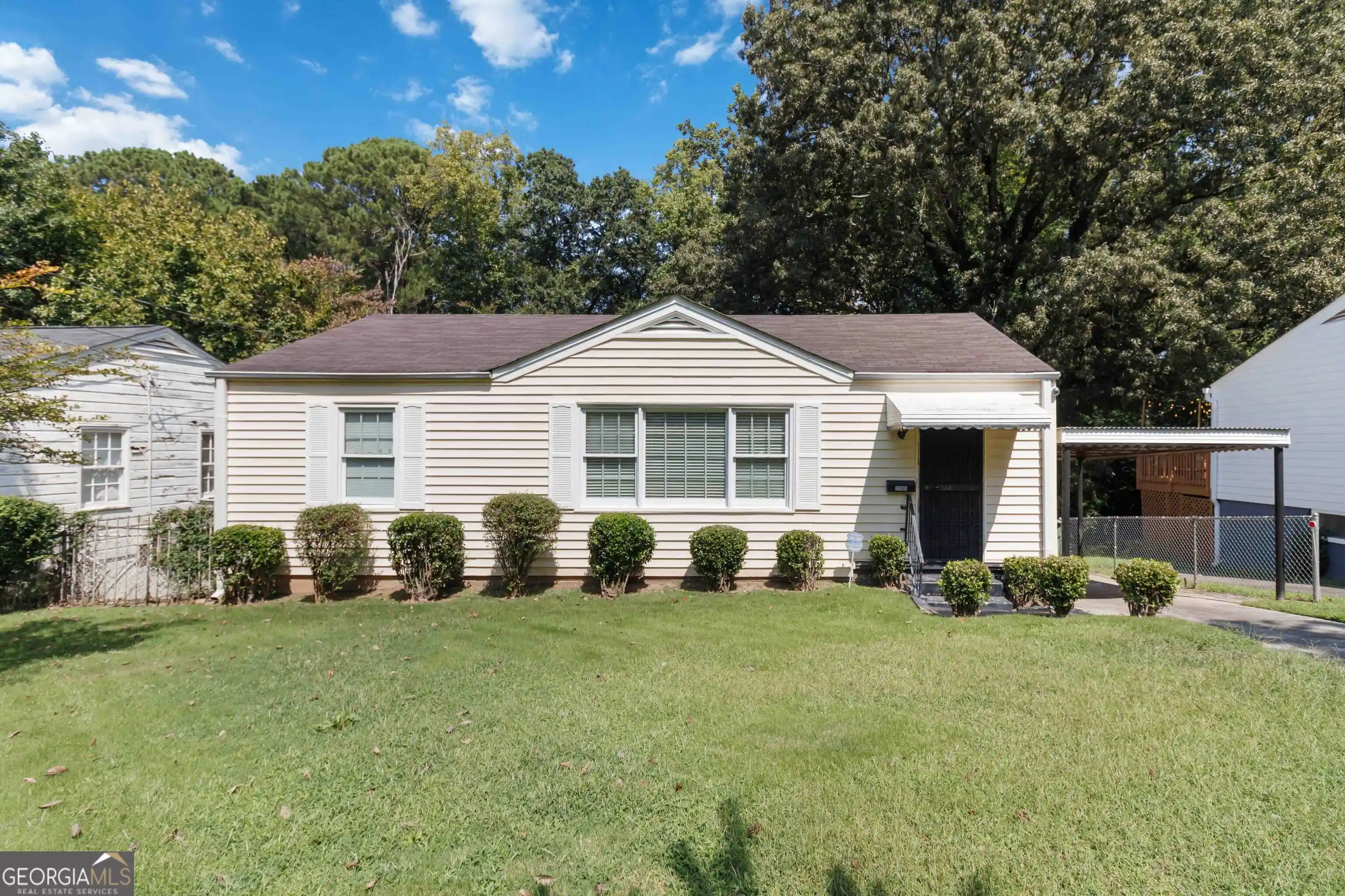 Photo 1 of Single family home for sale at 2085 Verbena St Nw, Atlanta, GA 30314 | MLS# 10850326 | Listing updated on 2026-10-19