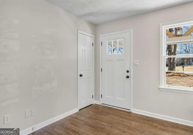 3rd image of 4220 Kent Dr, Powder Springs, GA 30127 | MLS# 10790131