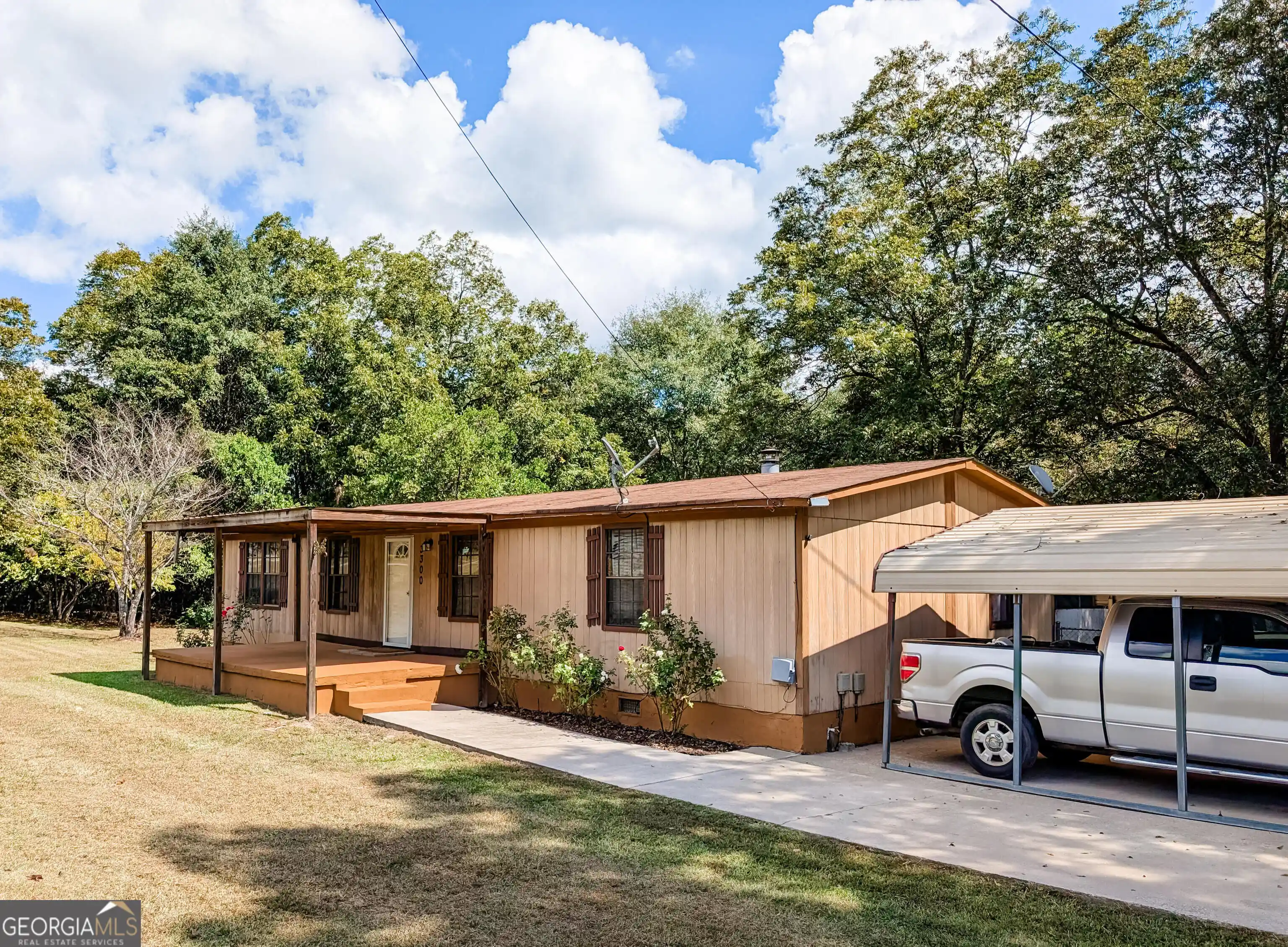 Photo 1 of Manufactured home for sale at 3300 Hamlin Rd, Lizella, GA 31052 | MLS# 10870714 | Listing updated on 2026-10-29