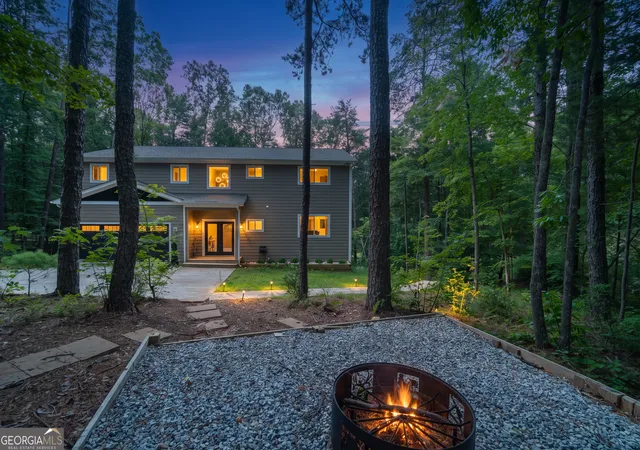 Photo 1 of Single family home for sale at 418 Wilfar Strasse, Helen, GA 30545 | MLS# 10819058 | Listing updated on 2026-08-18