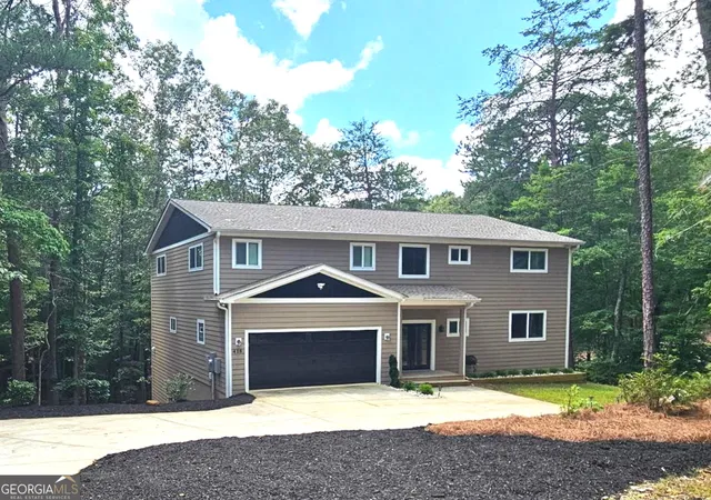 Photo 2 of Single family home for sale at 418 Wilfar Strasse, Helen, GA 30545 | MLS# 10819058 | Listing updated on 2026-08-18