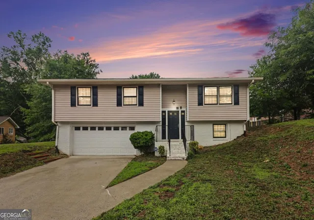 Photo 1 of Single family home for sale at 2120 Sandgate Cir, Atlanta, GA 30349 | MLS# 10778584 | Listing updated on 2026-09-23