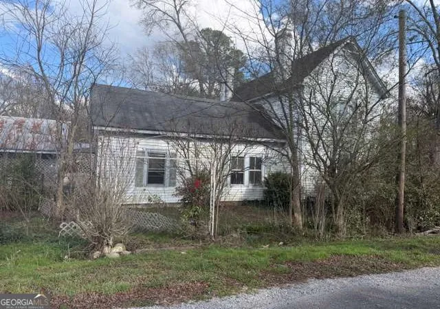 Photo 4 of Single family home for sale at 111 Summer St, Adairsville, GA 30103 | MLS# 10705470 | Listing updated on 2026-08-28