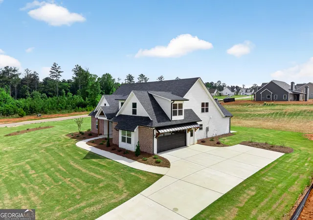 Homes for sale in Williamson, GA | 360 Cammie Wy, Williamson, GA 30292 | MLS# 10768192