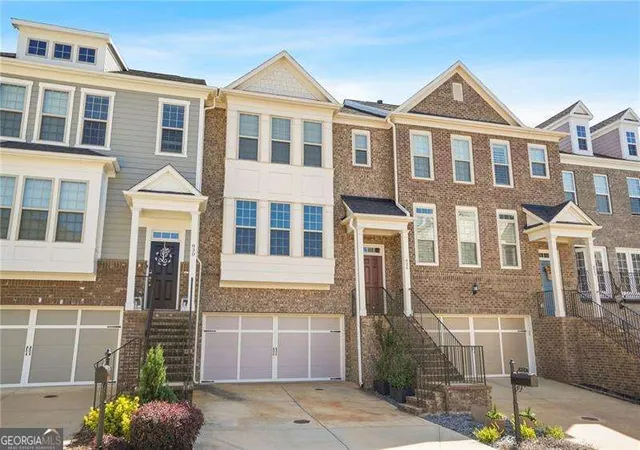 Photo 3 of Townhouse for sale at 826 Bexley Park Way, Mableton, GA 30126 | MLS# 10811342 | Listing updated on 2026-08-06