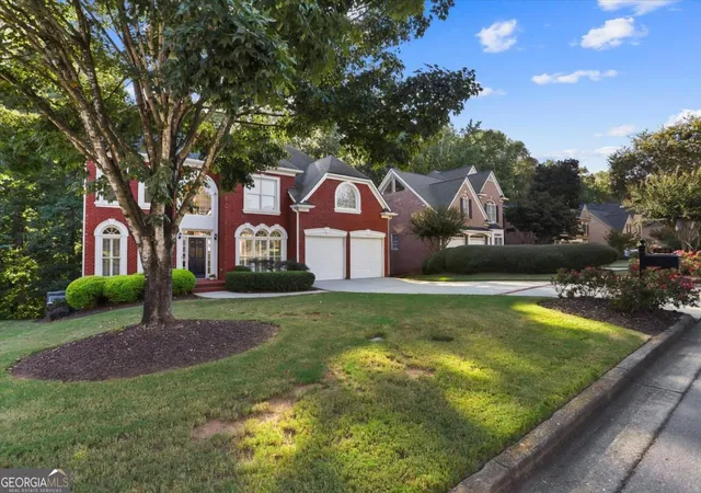 Photo 2 of Sale Pending at 3314 Islesworth Tr, Duluth, GA 30097 | MLS# 10618129 | Listing updated on 2025-12-29