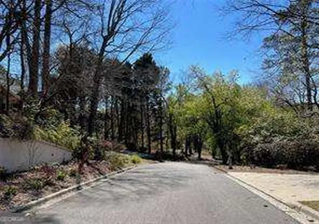 3rd image of Lot 6 N Riverside Cir, Sandy Springs, GA 30328 | MLS# 10552022